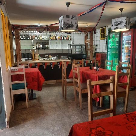 Hostal Y Restaurante Sazon Criollo بيسكو إلكي المظهر الخارجي الصورة